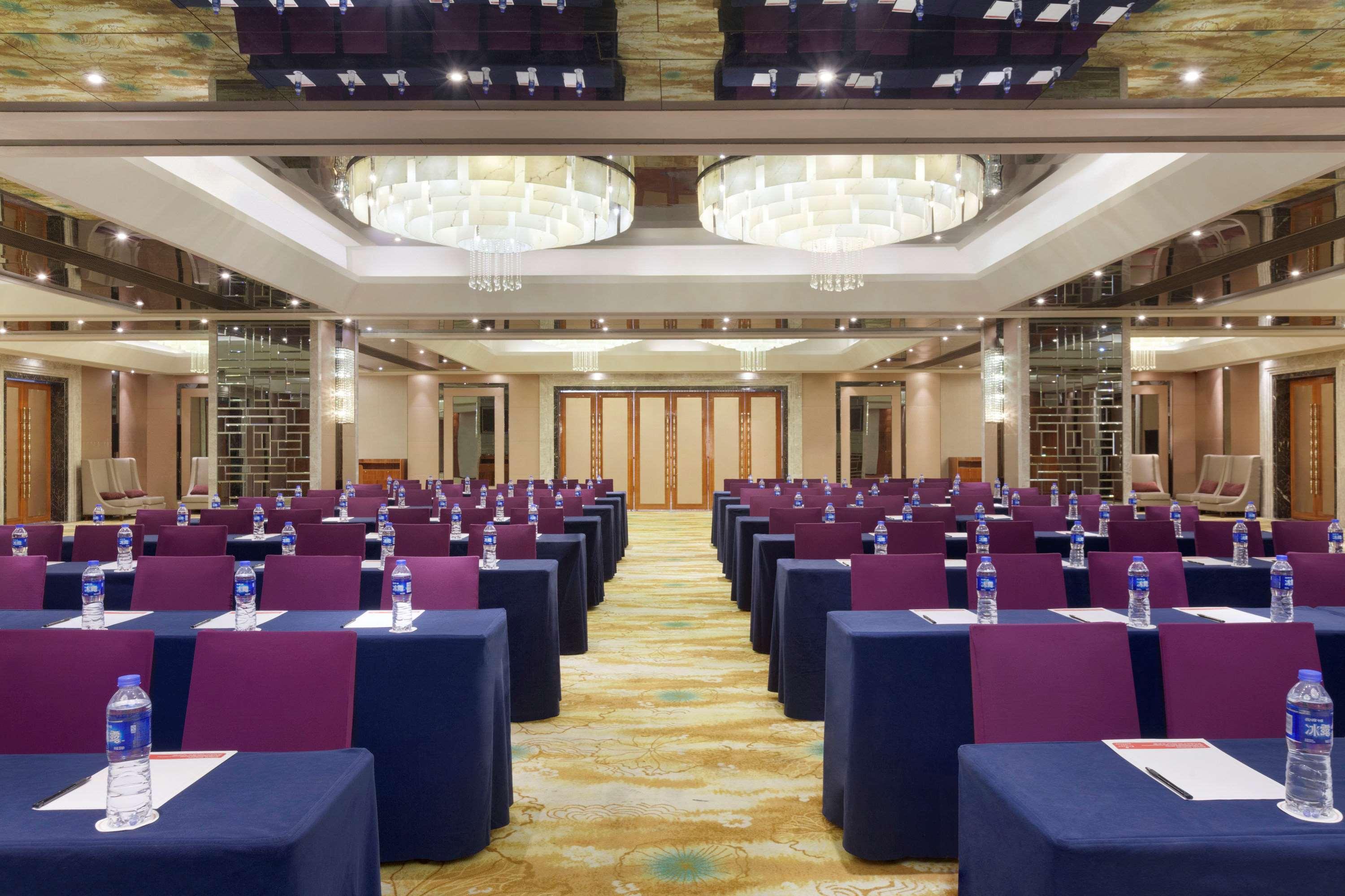 Ramada Foshan Hotel Exteriér fotografie
