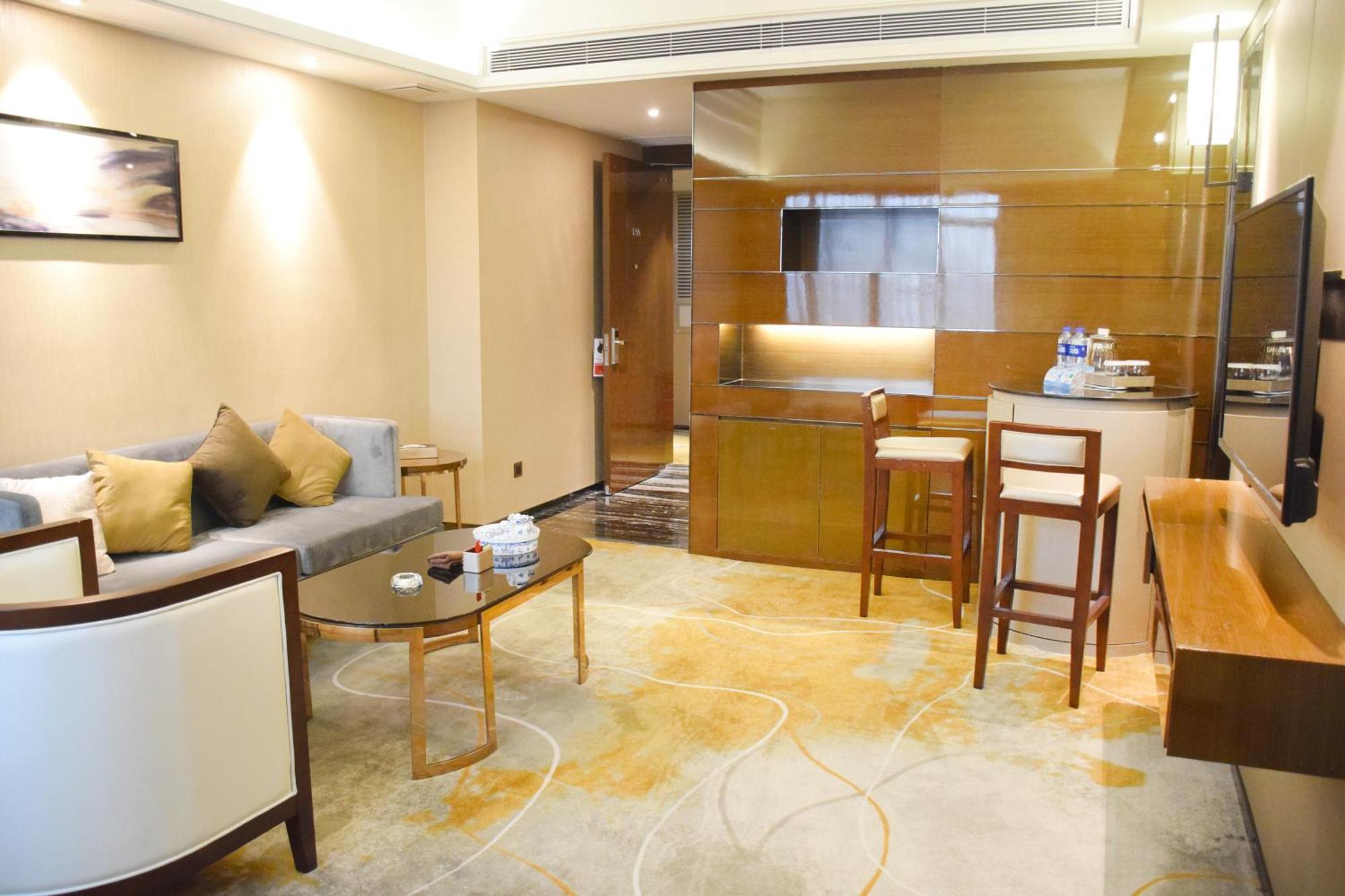 Ramada Foshan Hotel Exteriér fotografie