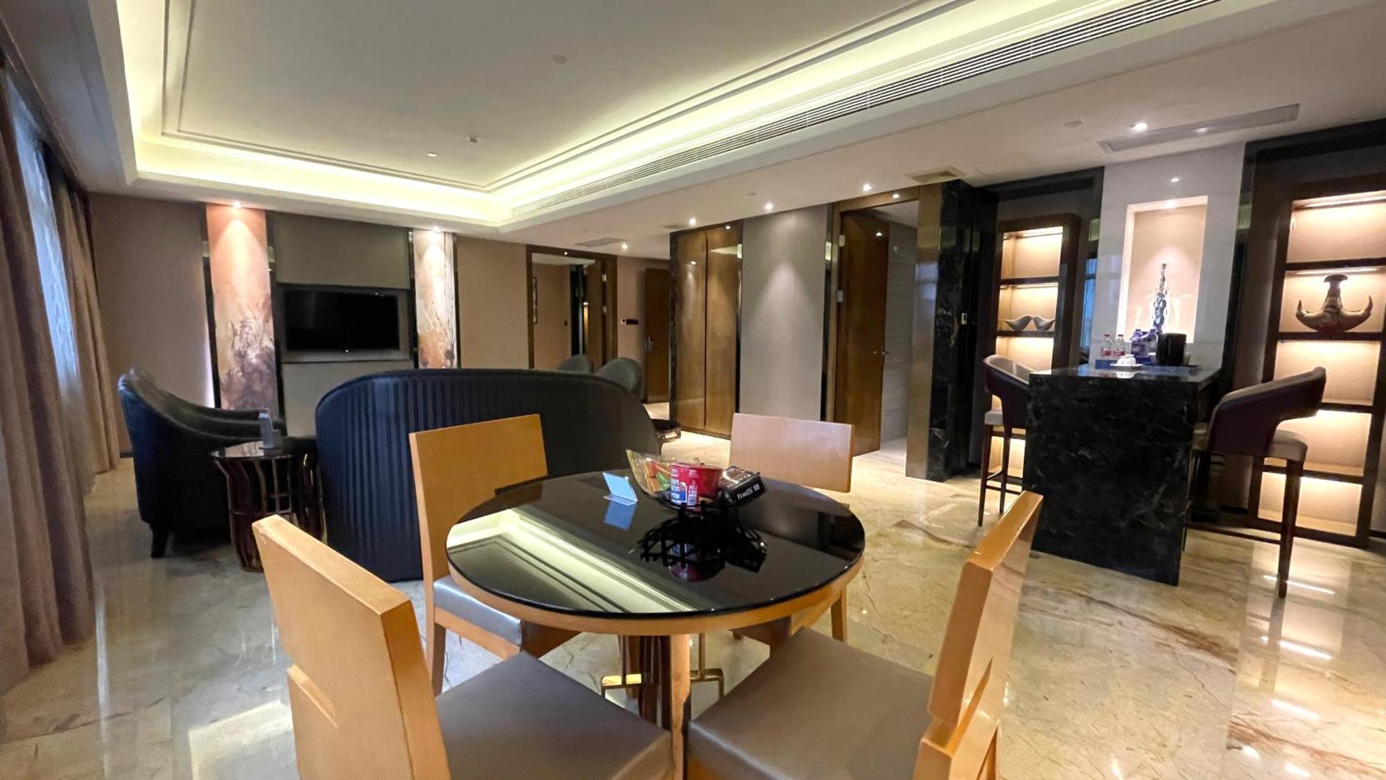 Ramada Foshan Hotel Exteriér fotografie