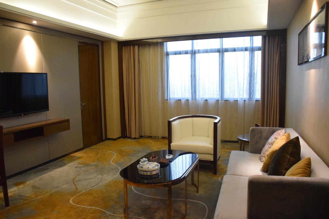Ramada Foshan Hotel Exteriér fotografie